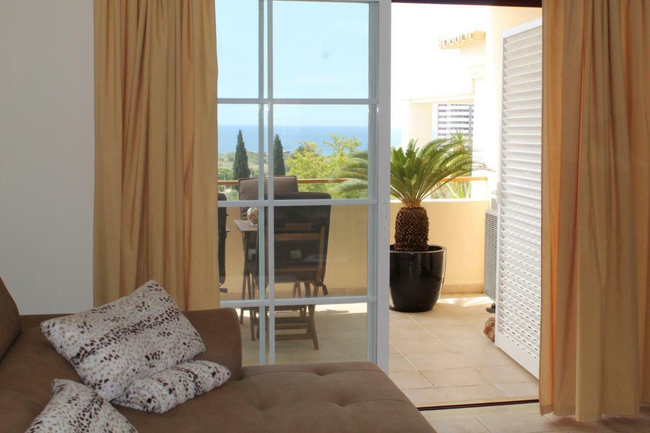 Sea View Apartment Алвор Экстерьер фото