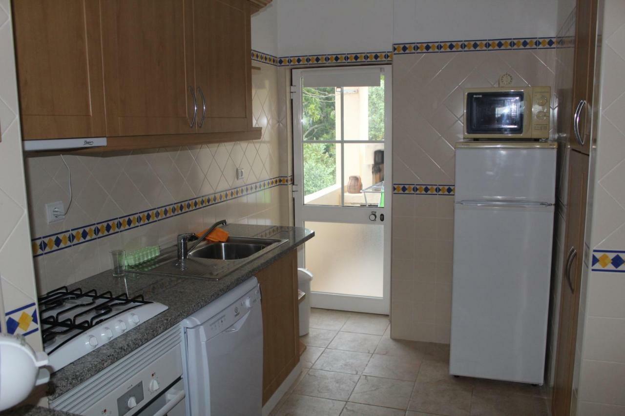 Sea View Apartment Алвор Экстерьер фото