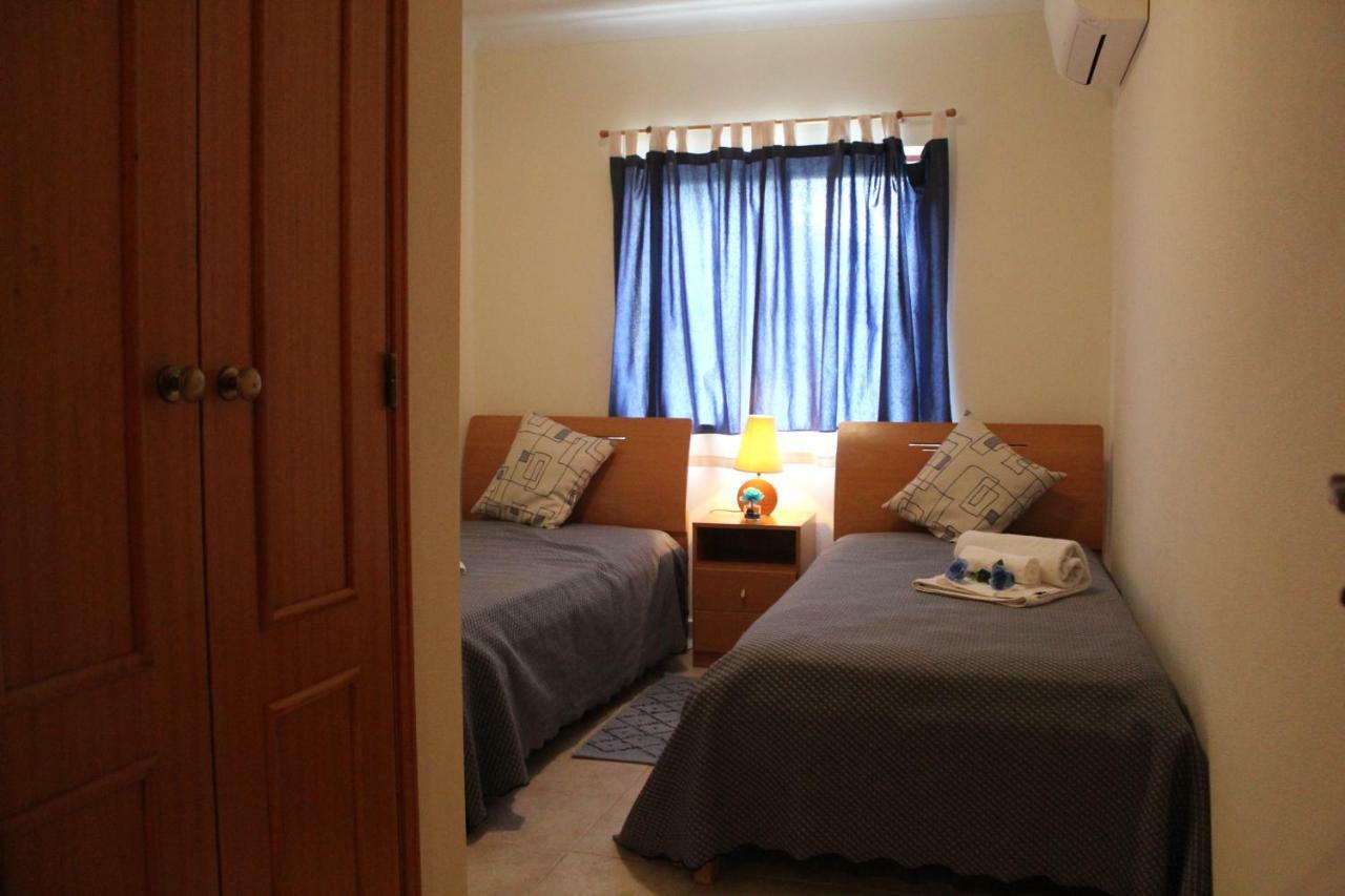Sea View Apartment Алвор Экстерьер фото