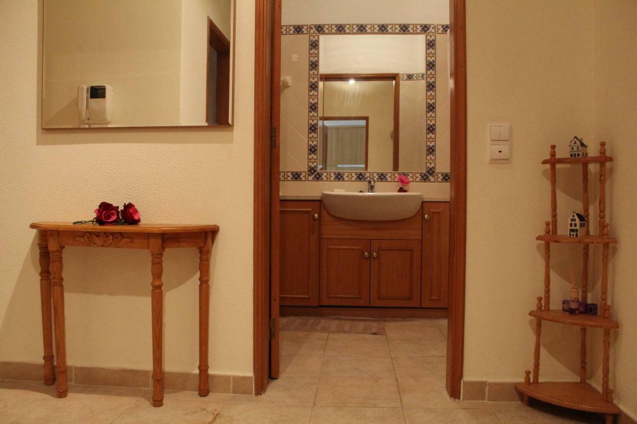 Sea View Apartment Алвор Экстерьер фото