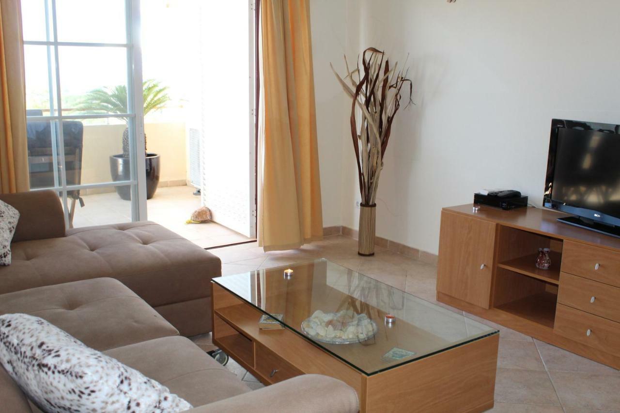 Sea View Apartment Алвор Экстерьер фото
